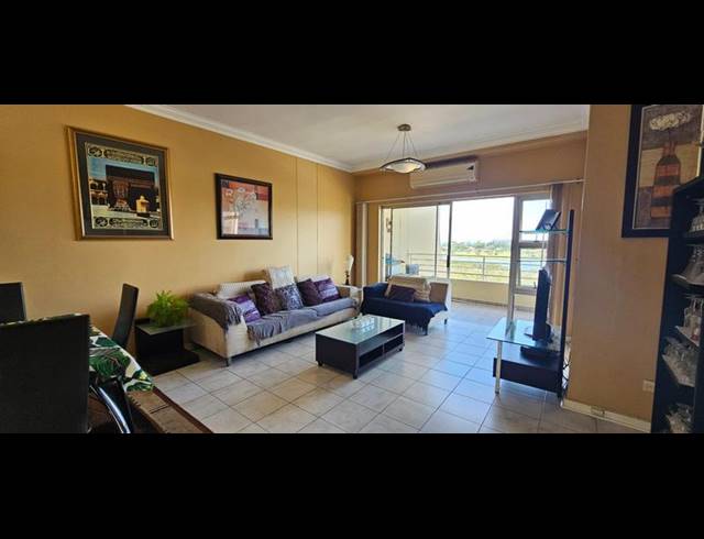 2 BEDROOM APARTMENT FOR SALE IN DURBAN NORTH
